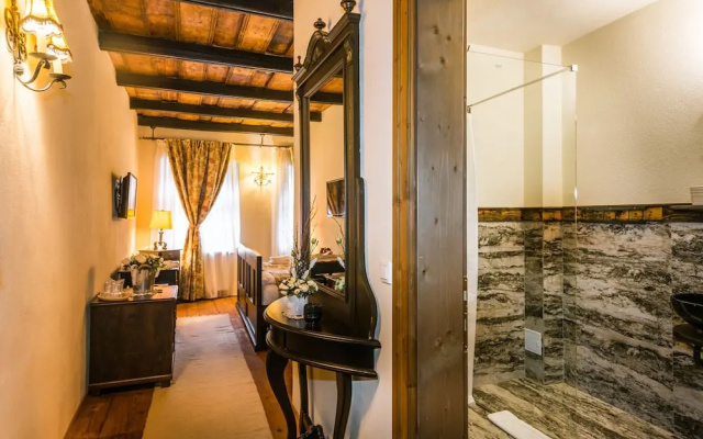 Casa Savri
