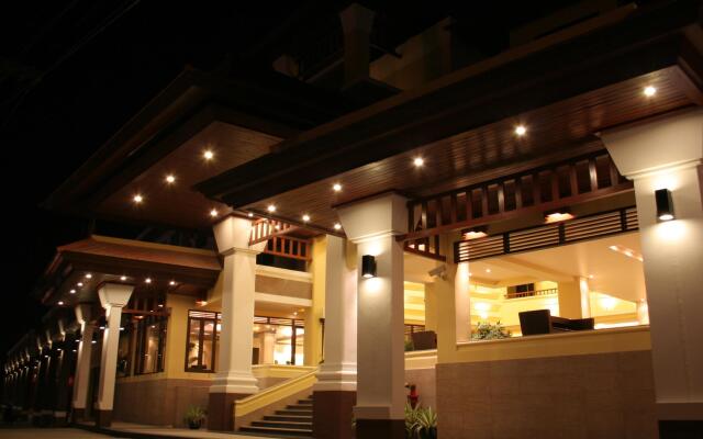 Отель Patong Paragon Resort & Spa вид на фасад