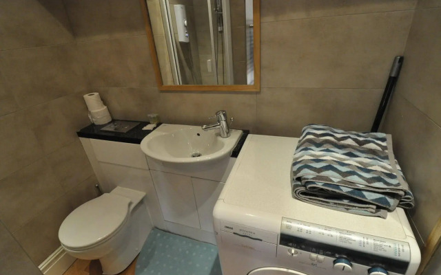 Piccadilly Apartments