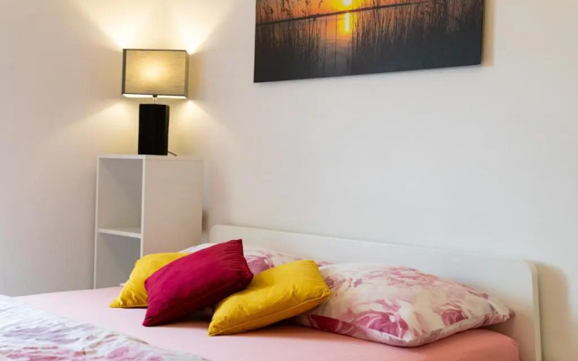 Studio apartment Goga