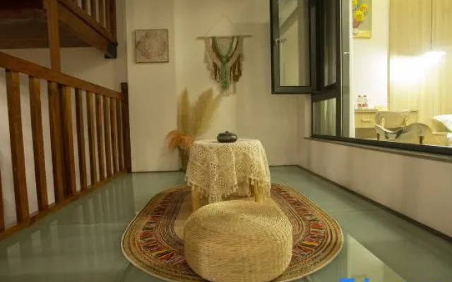 Xiaohe Yishui Inn