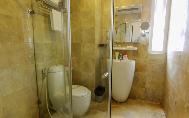 A25 Premium Hotel - 12 Ngo Si Lien