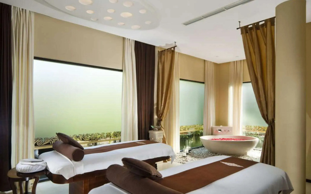 Padma Resort Legian