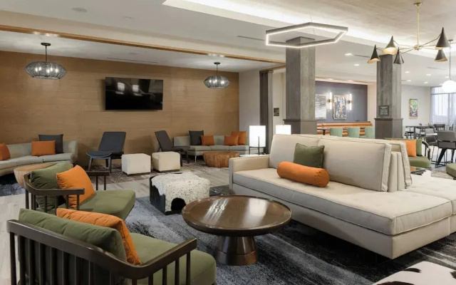 Fairfield By Marriott Inn & Suites Cincinnati Oakley