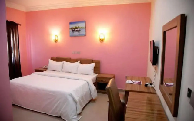 Ramat Hotel and Garden