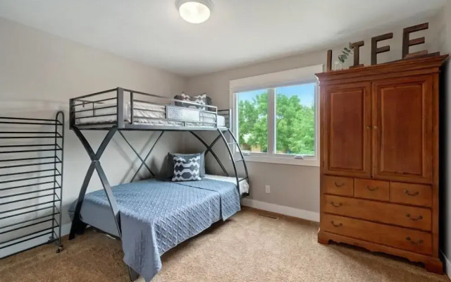 Outstanding Home | Incredible Views | Near Reservoir!