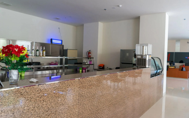 I&M Hotel Billiard