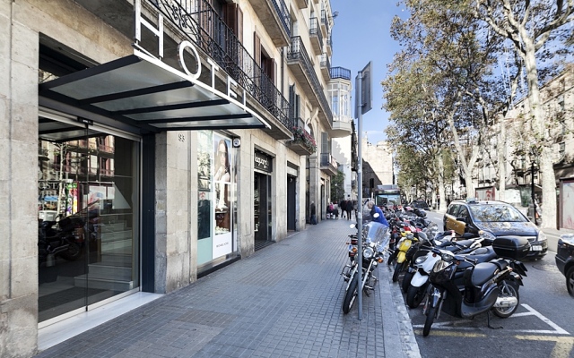 Отель Exe Ramblas Boqueria Испания, Барселона - 2 отзыва об отеле, цены и фото номеров - забронировать отель Exe Ramblas Boqueria онлайн вид на фасад
