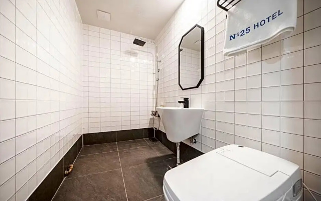 No.25 Hotel
