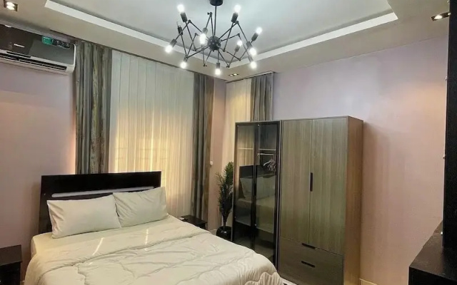 Lelux Hotels