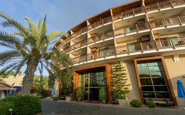 Club Dem Spa & Resort Hotel