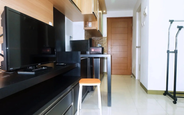 Cozy Studio Apartment Near Mall Kelapa Gading