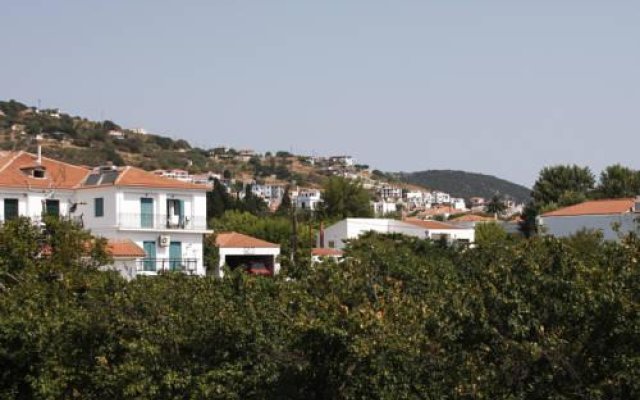 Studios Galini in Skopelos, Greece from 100$, photos, reviews - zenhotels.com hotel front