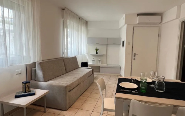 Modern Flat 50mt From the Beach