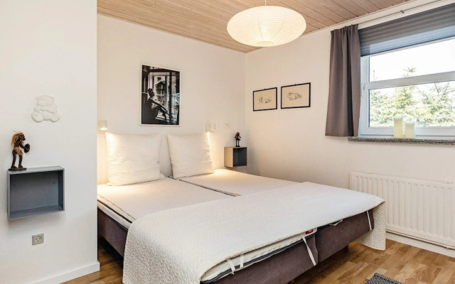 5 Star Holiday Home in Hals