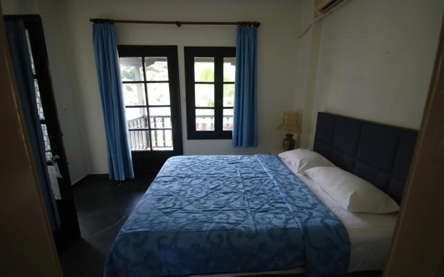 Assa Maris Beach Hotel