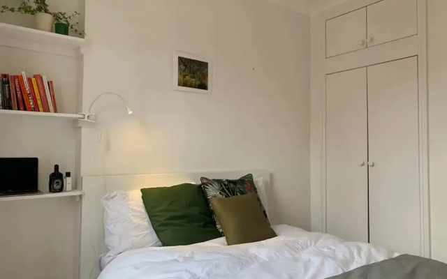 Contemporary & Captivating 2BD Flat - Westminster!