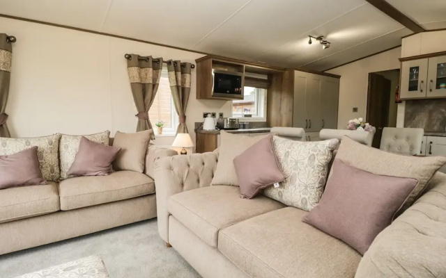 Ashton Lodge - Sherwood 4