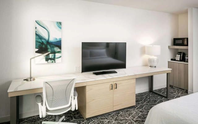 Hilton Garden Inn Seattle Bellevue Downtown, WA