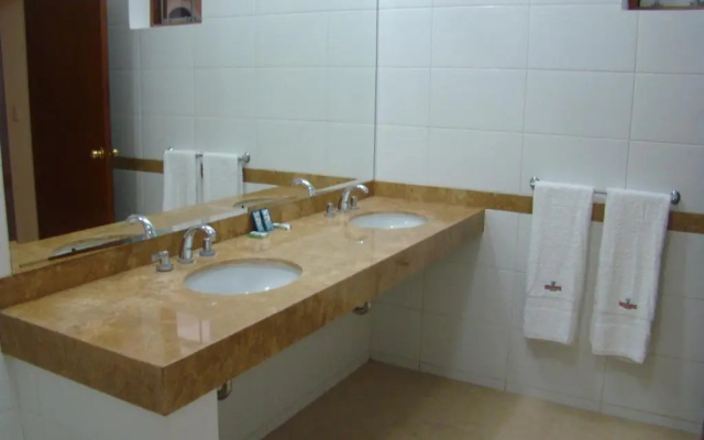 Lunahuana River Resort Hotel