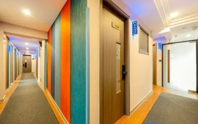 Shanghai Jinqiao Hotel