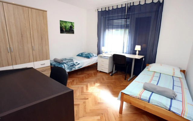 Apartment CVETKO