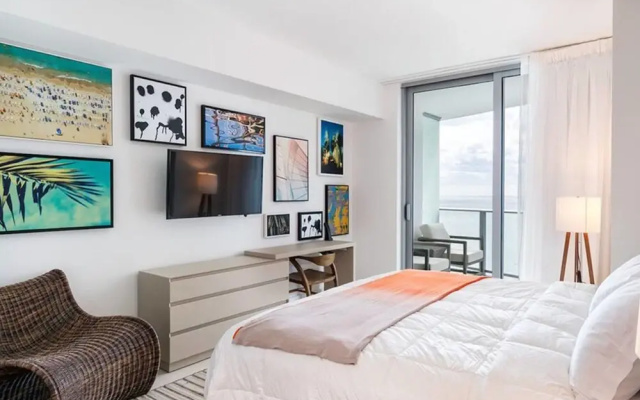 Hyde Resort Apartments by SV Rentals