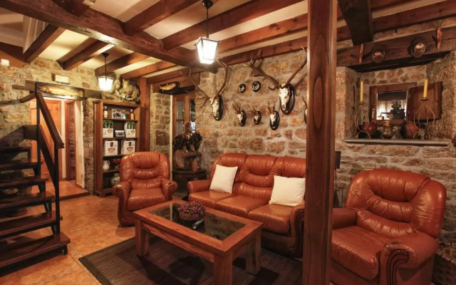 Hotel Rural El Caserón