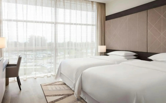 Sheraton Milan Malpensa Airport Hotel & Conference Center