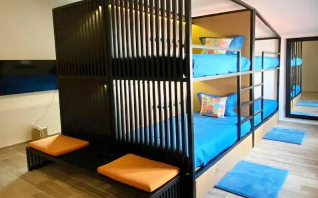 Hotel KERI INN