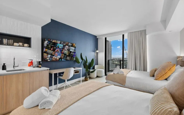 Luxury City View Condo