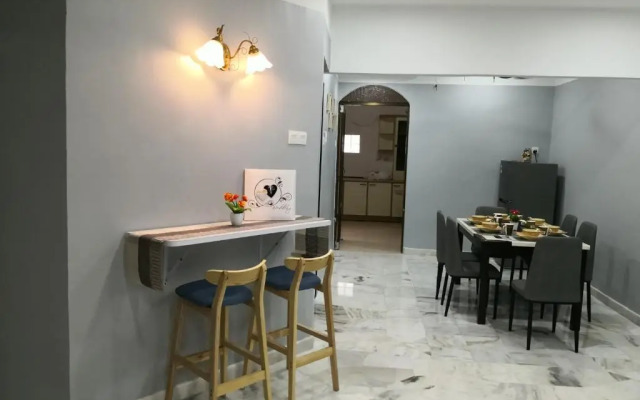 TB HOMESTAY Tasek klebang(taman bertuah) 10pax wifi