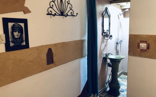 TAFSUT Guesthouse Stay with locals
