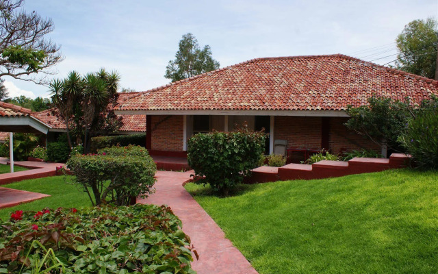 Hotel Chapala Country