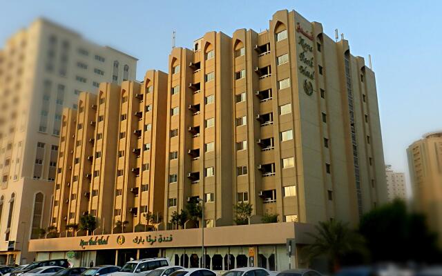Nova Park Hotel вид на фасад