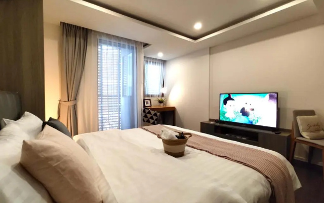 Circle Rein Sukhumvit 12 #1BR#Pool&Gym#Near Terminal 21#Max2
