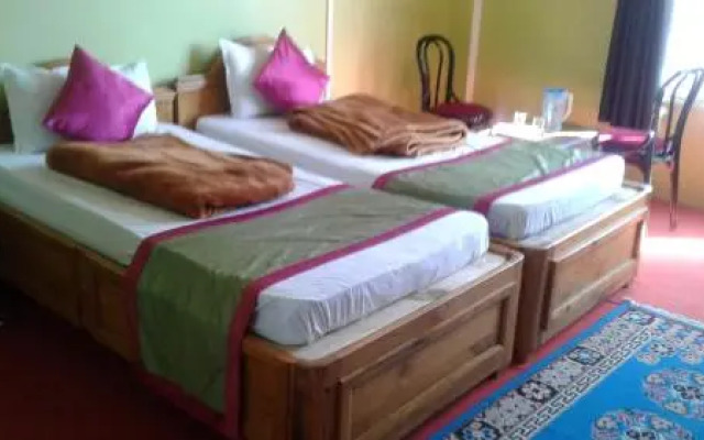 Zambhala Hotel