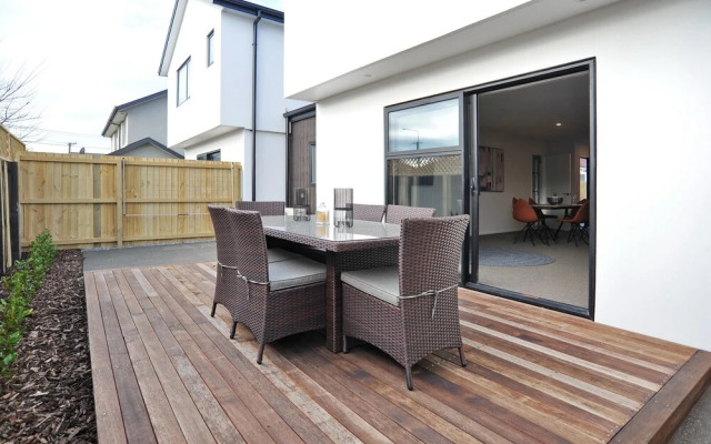 Parlane Apartment 2