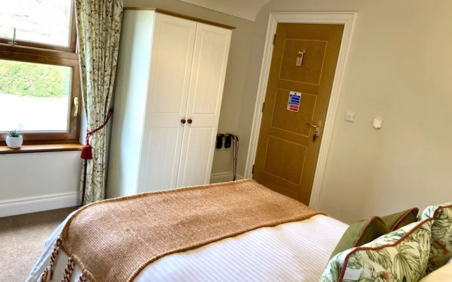 Mourne Country House