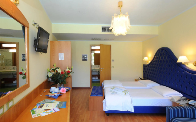 Hotel Alexander
