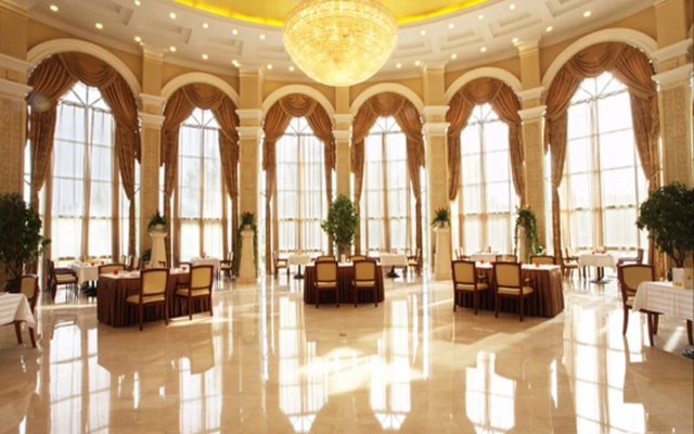 Yosemite Business Club