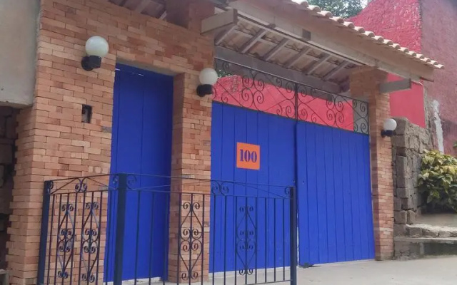 La Gloria House
