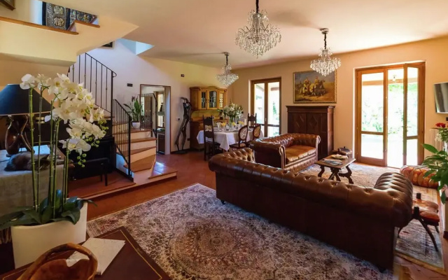 Gorgeous Villa near Spoleto with Swimming Pool