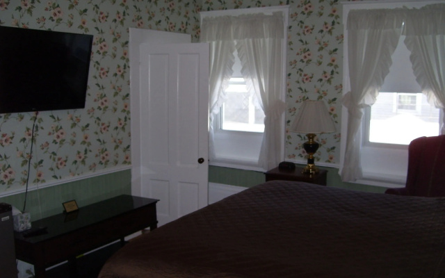 Thayers Inn