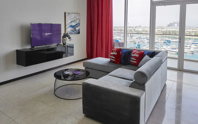 Tiara Residence - Emerald
