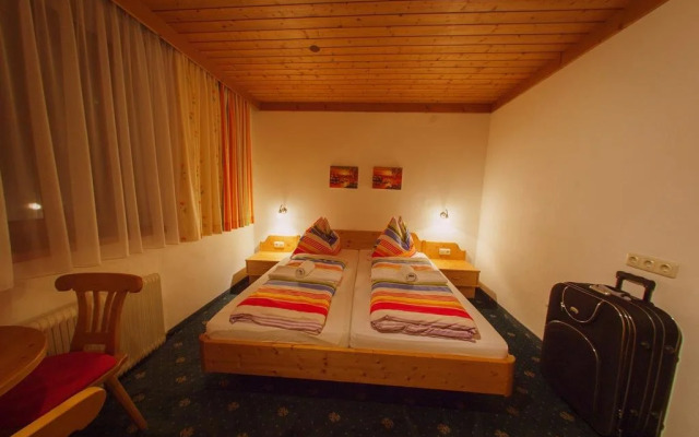 Almhotel Schönmoosalm