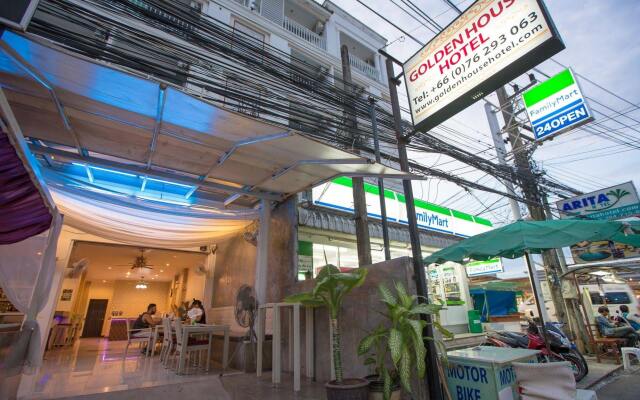 Golden House Hotel Patong Beach вид на фасад