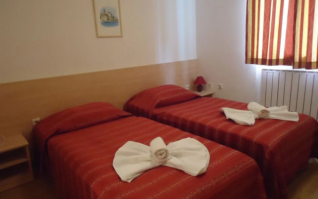 Hotel Emaus