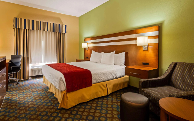 Spark by Hilton Troy Hotel 