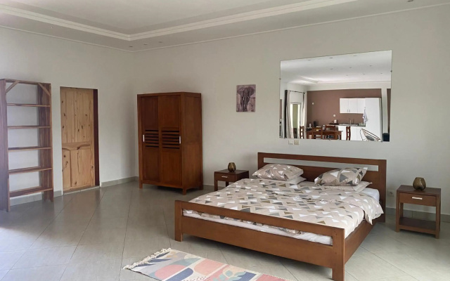 L'Oasis Guesthouse
